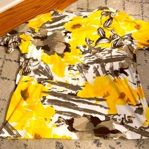 CJ Banks beautiful yellow top!
